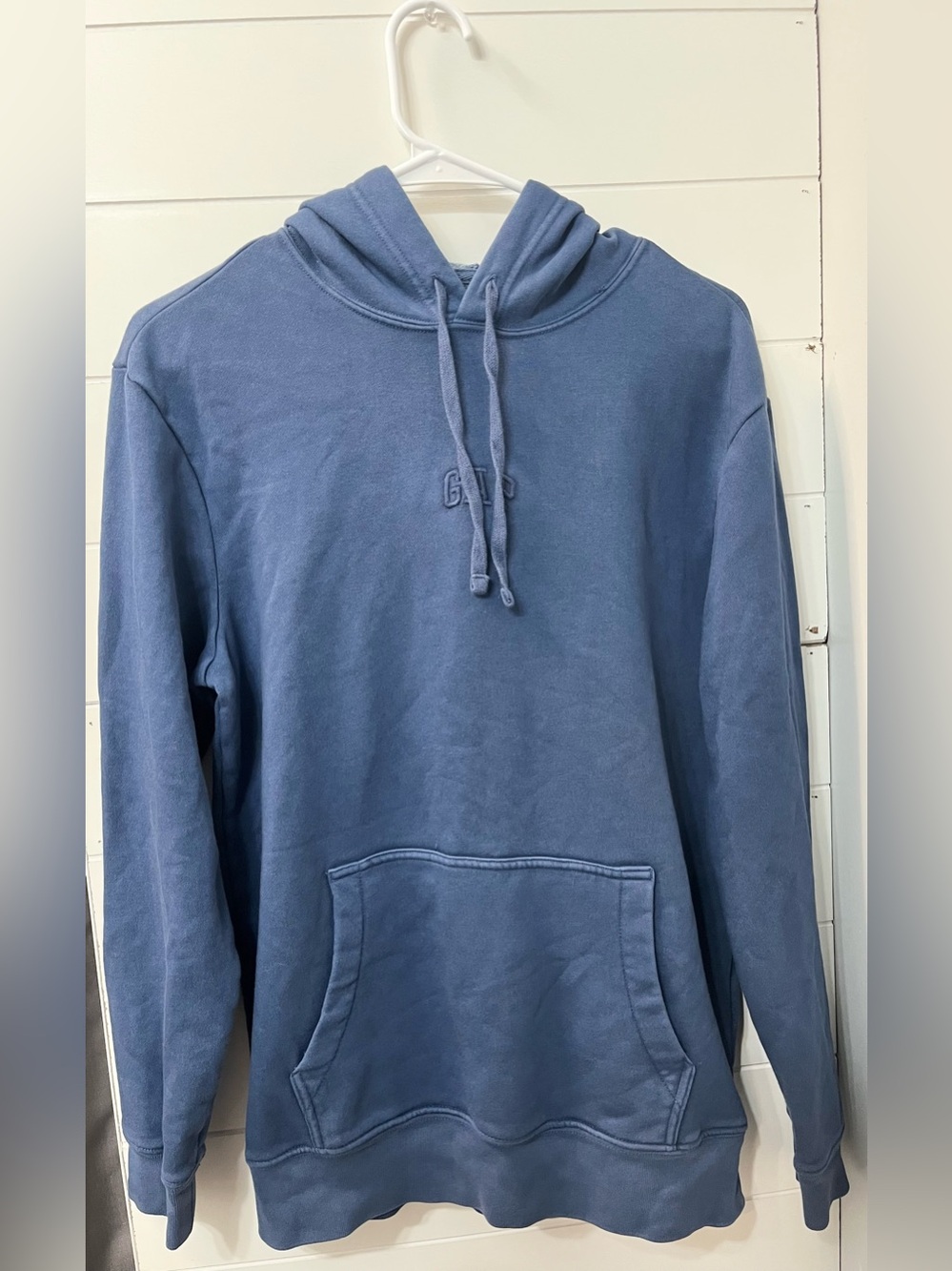 GAP men's blue hoodie